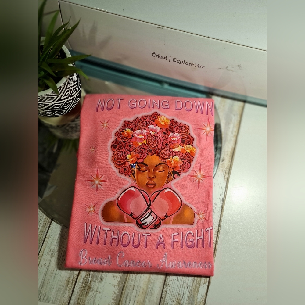 Not going down without a fight T-shirt (Cancer )